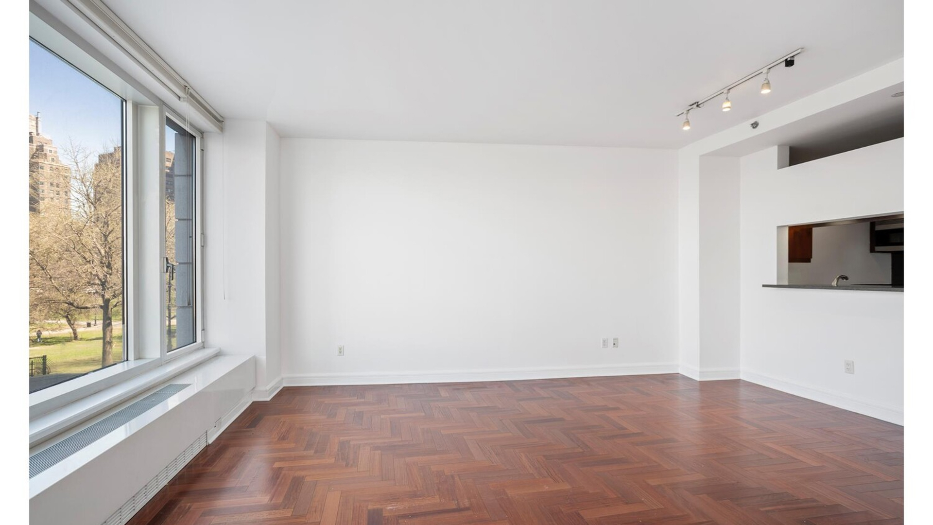 240 Riverside Blvd 3C, New York, NY 10069 photo 2