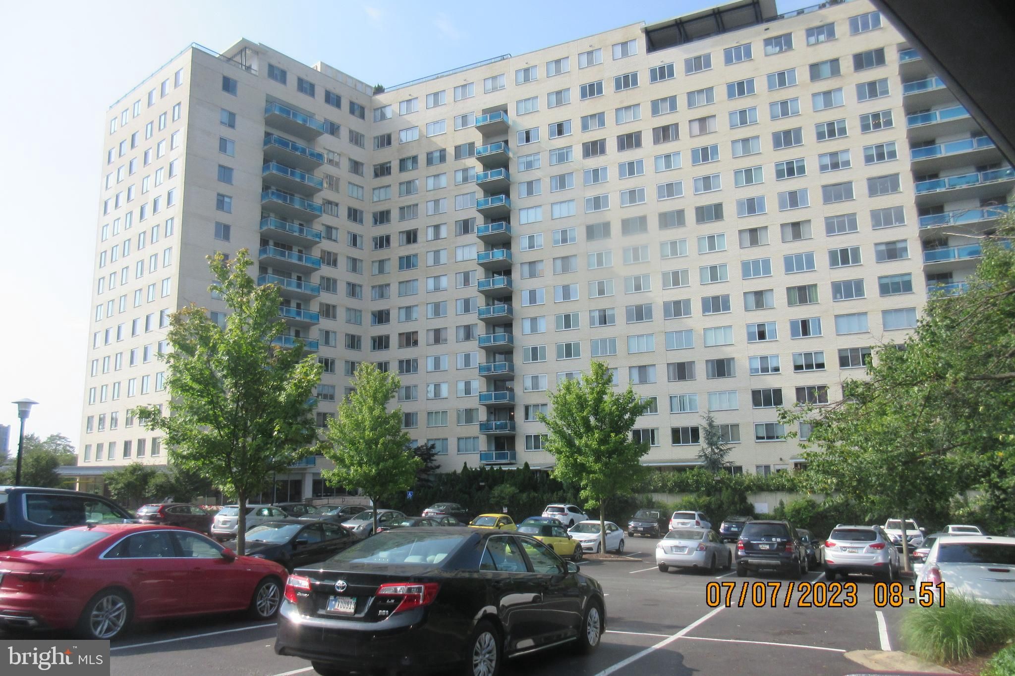 Exterior, Facade, Condo Building