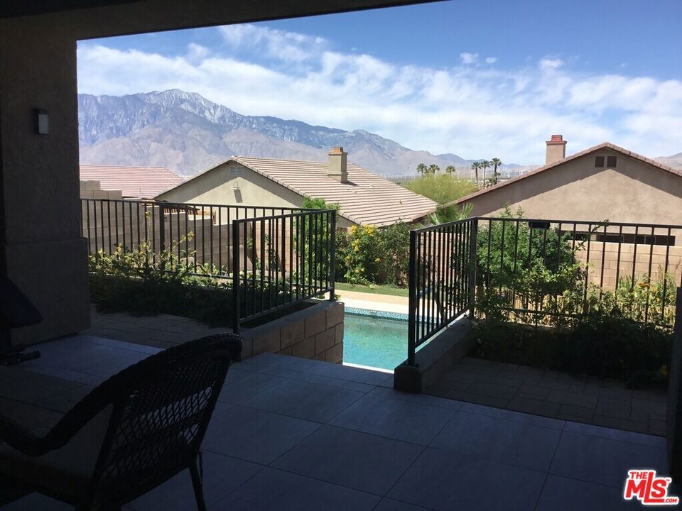 Exterior, Pool, Other