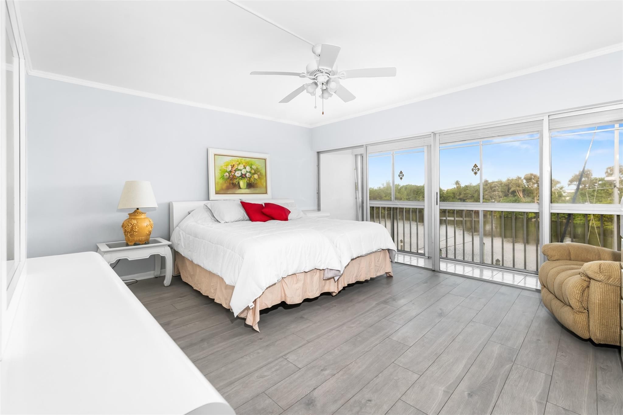 Bedroom, Interior, Water, Wood Texture Flooring