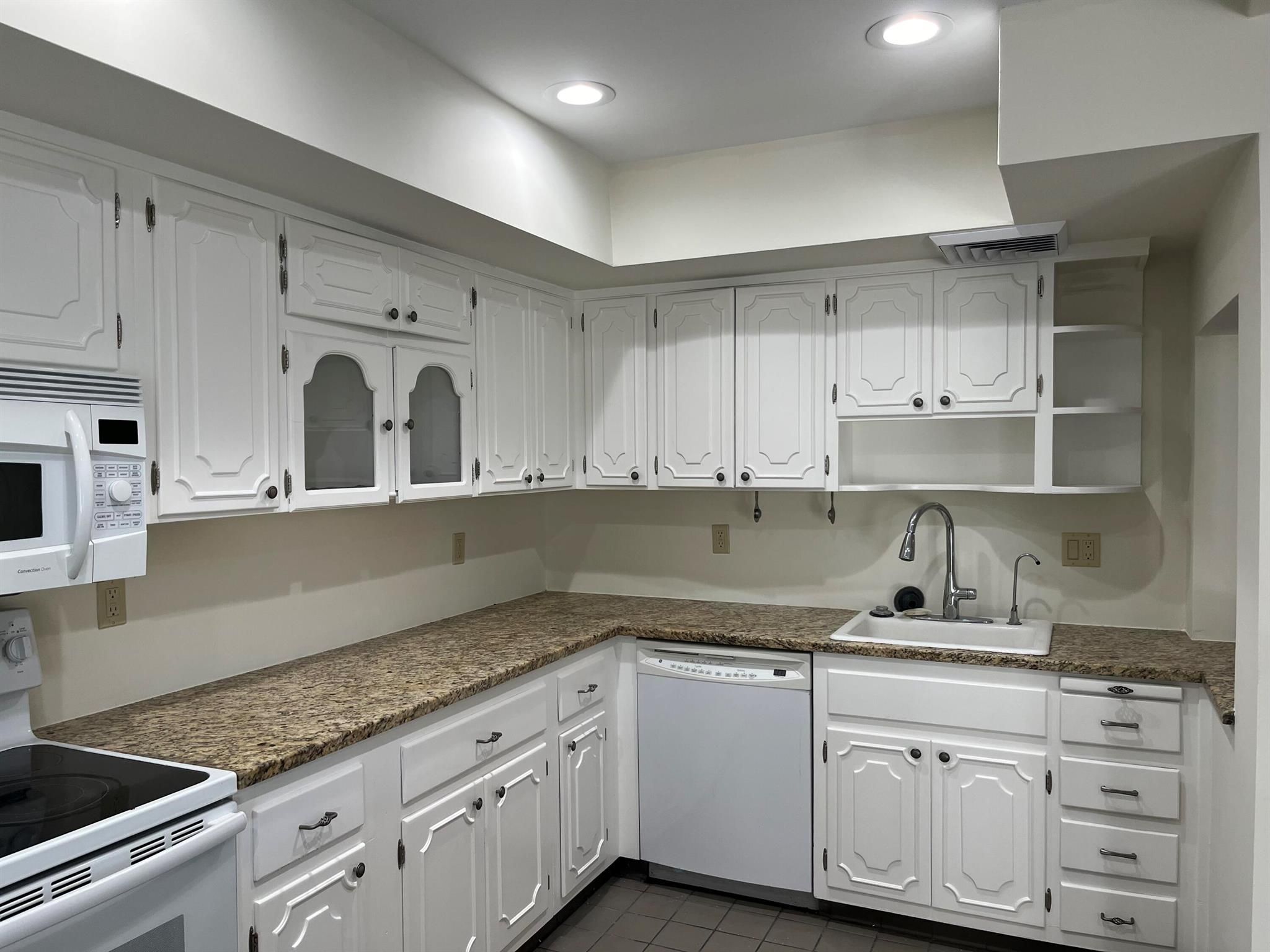 Interior, Kitchen, Recessed Lighting