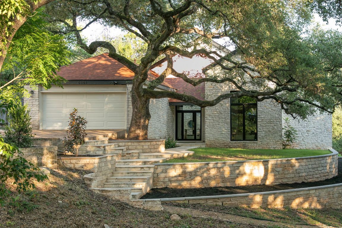Attached, Exterior, Facade, Brick Facade, Spanish Mediterranean