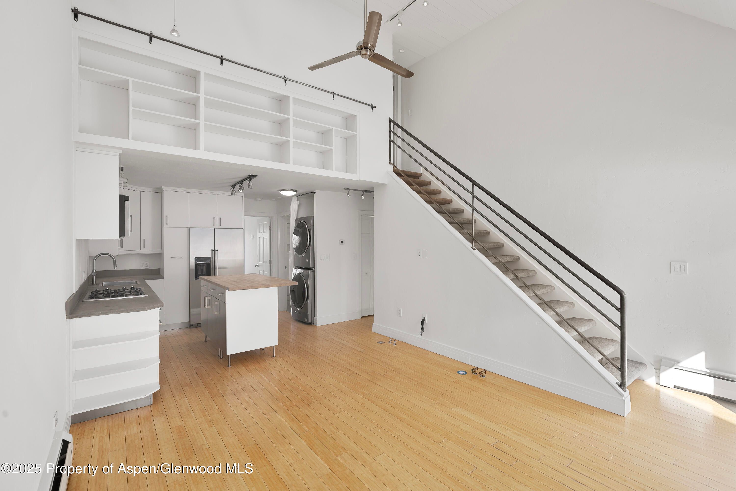 Interior, Kitchen, Wood Texture Flooring