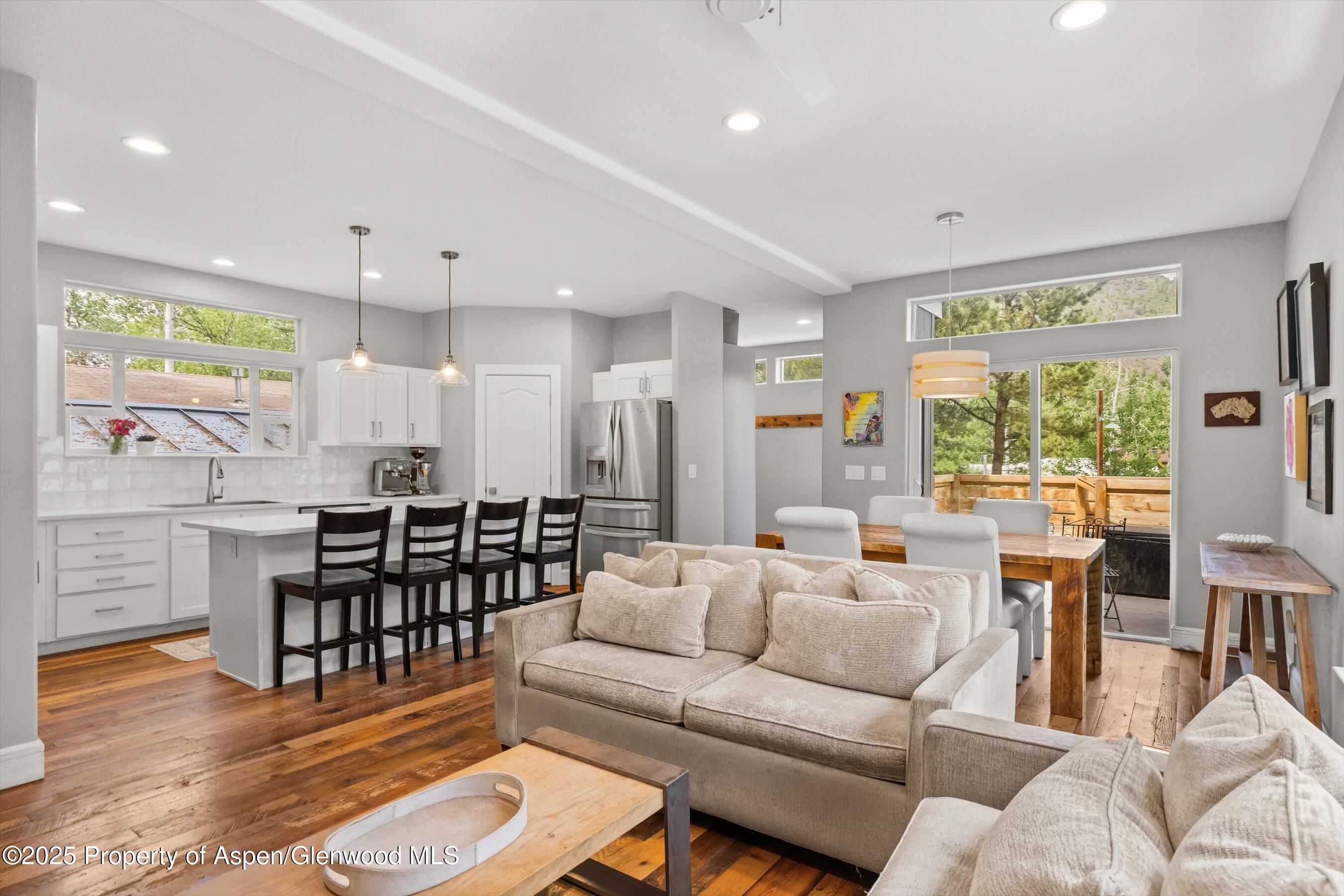 Dining room, Interior, Kitchen, Living room, Pendant Lights, Recessed Lighting, Wood Texture Flooring