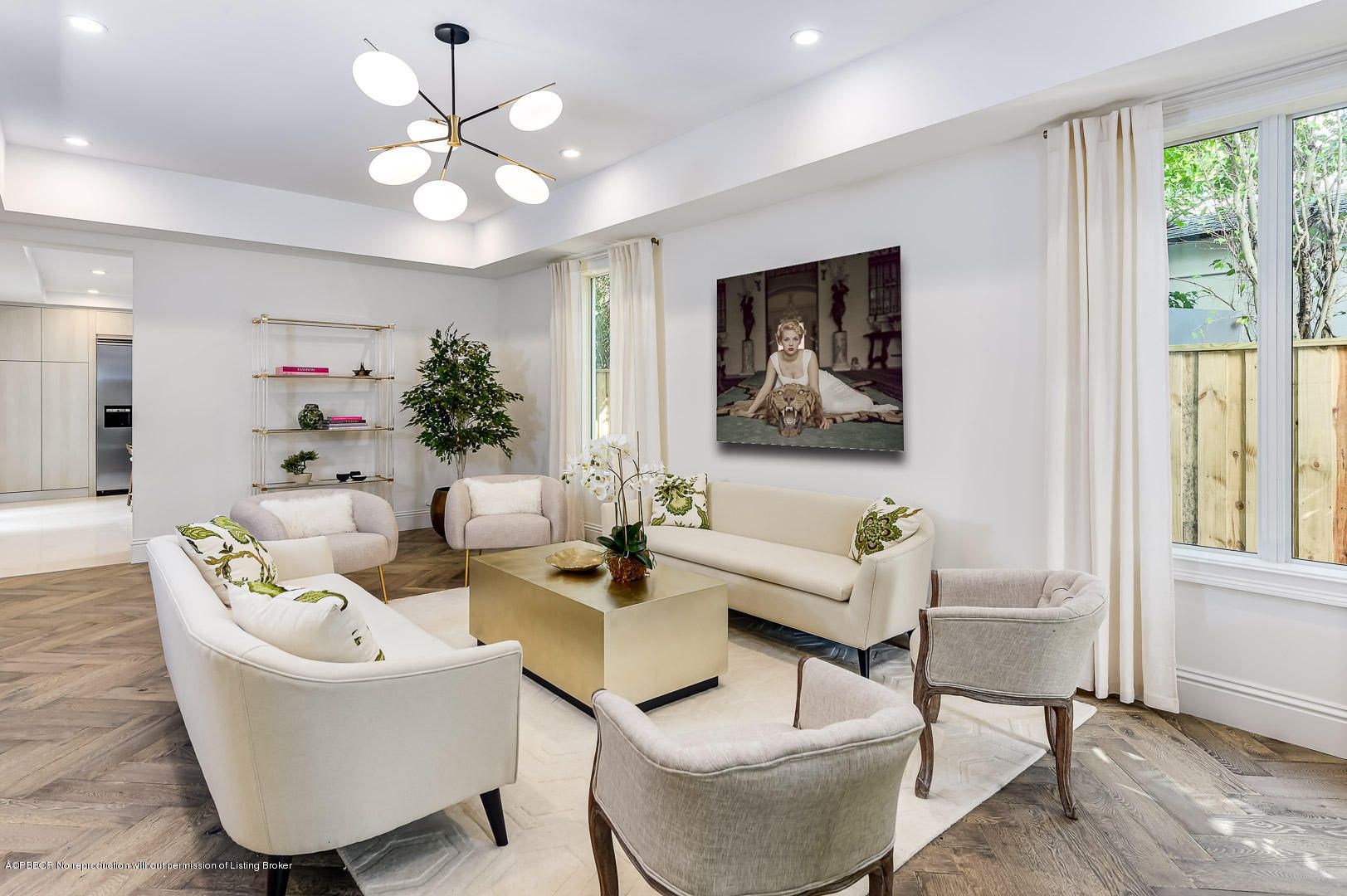 Interior, Living room, Pendant Lights, Recessed Lighting, Wood Texture Flooring