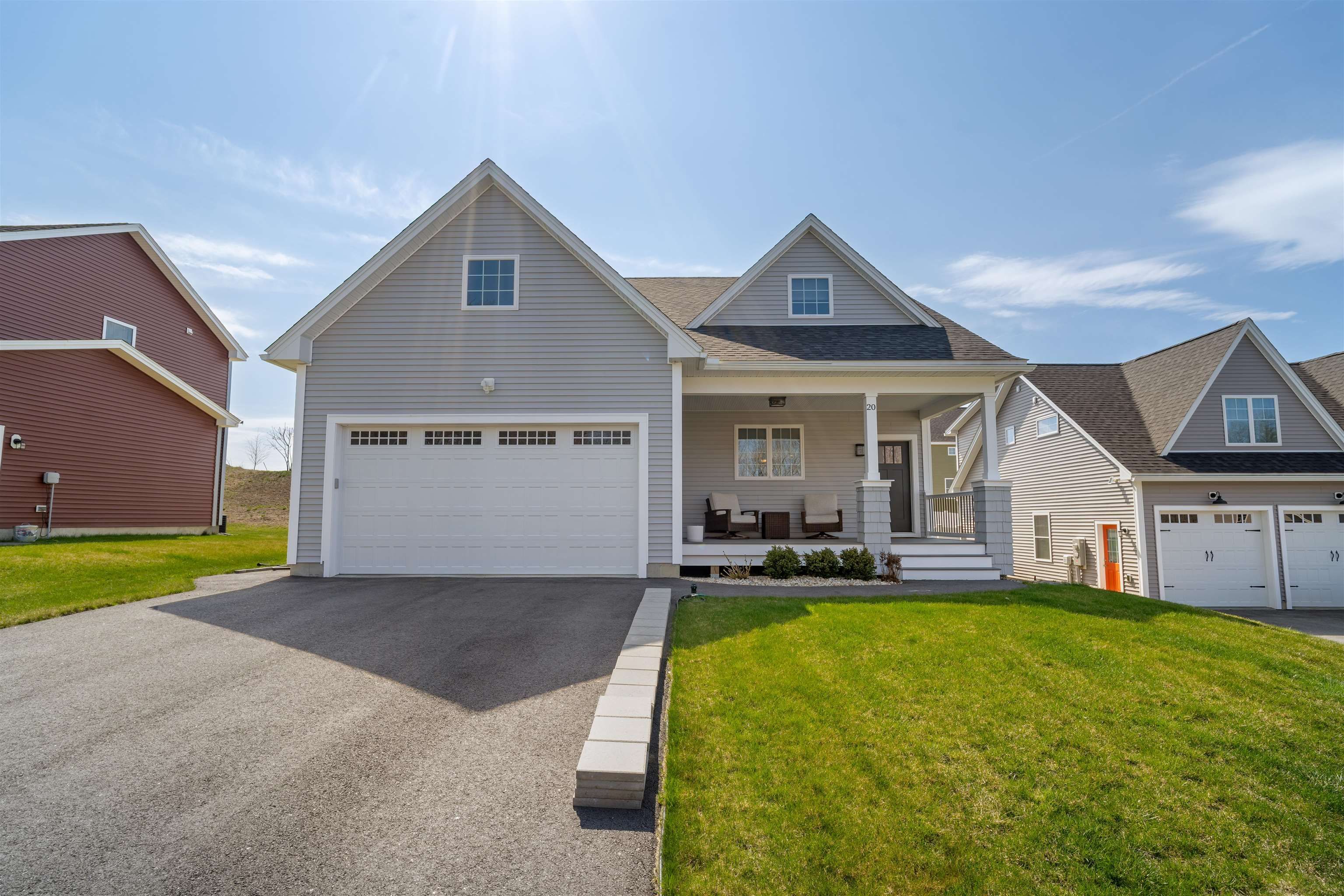 Attached, Exterior, Facade, Farmhouse