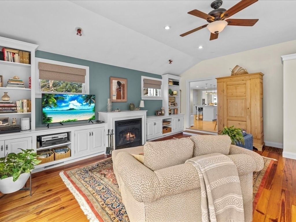Fireplace, Interior, Living room, Recessed Lighting, Wood Texture Flooring