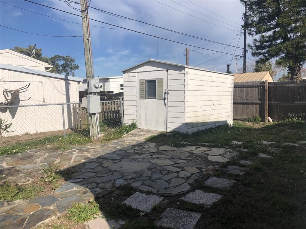 Backyard, Exterior