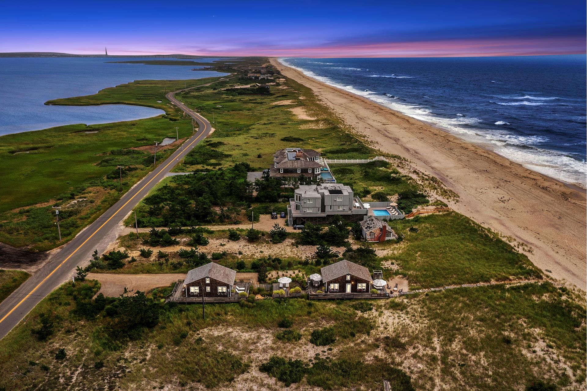 Exterior, Drone