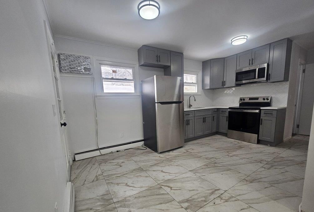 Interior, Kitchen, Marble, Stainless Steel Appliances