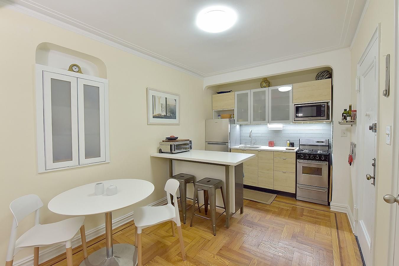 Interior, Kitchen, Stainless Steel Appliances, Wood Texture Flooring