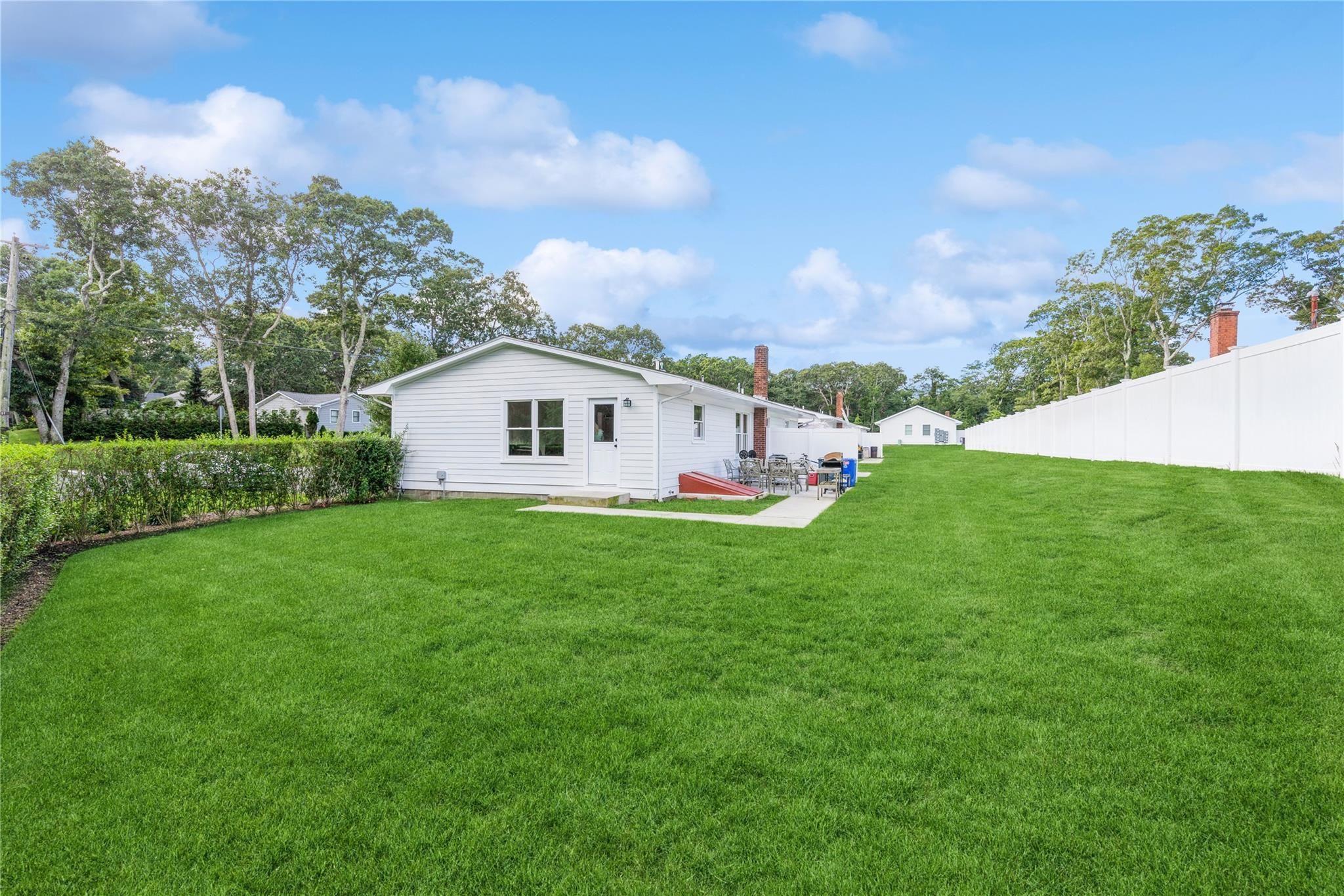 Backyard, Exterior