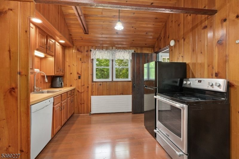 Interior, Kitchen, Pendant Lights, Wooden Ceilings, Wood Texture Flooring, Wooden Walls