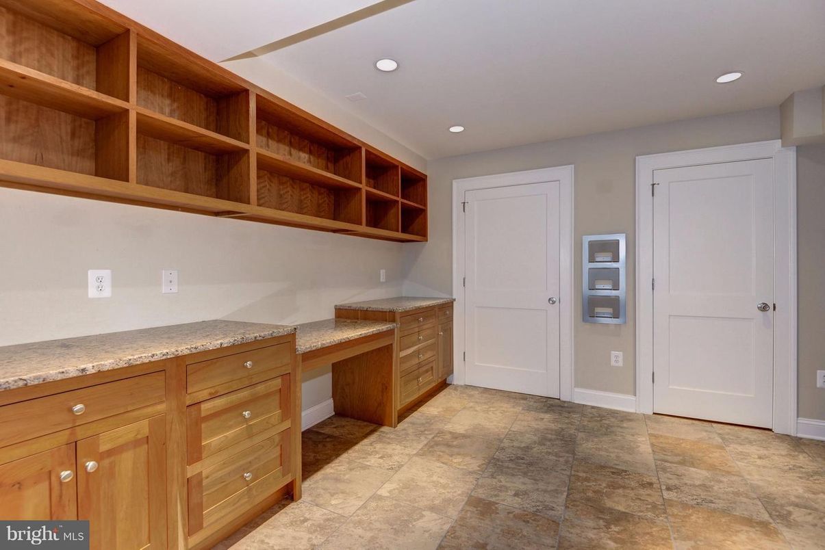 Interior, Recessed Lighting