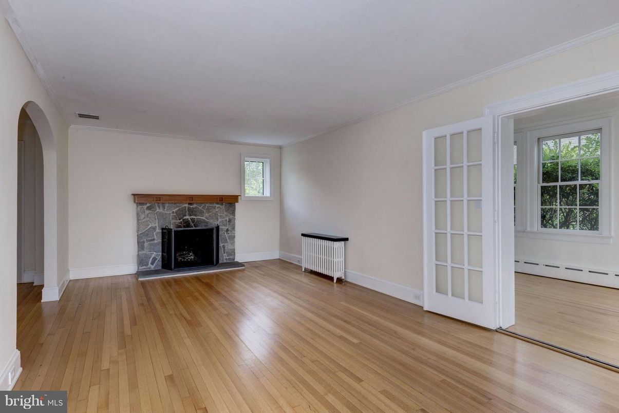Empty room, Fireplace, Interior, Wood Texture Flooring