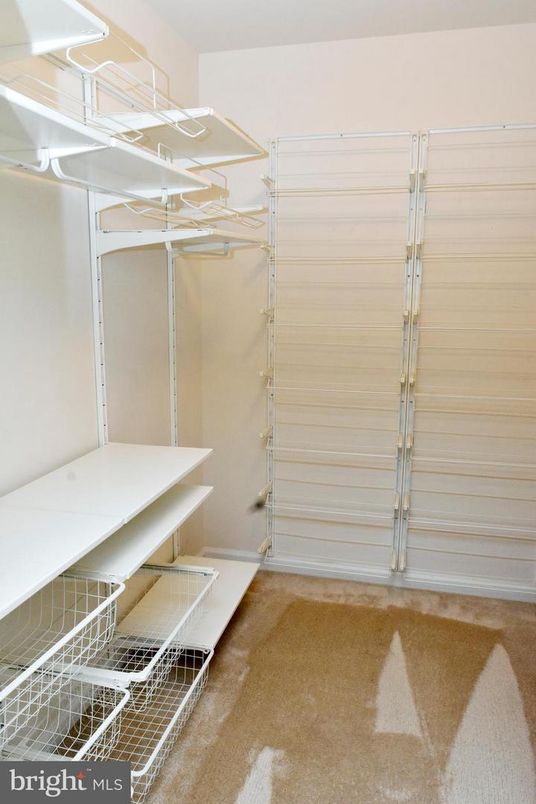 Interior, Walk-in Closets