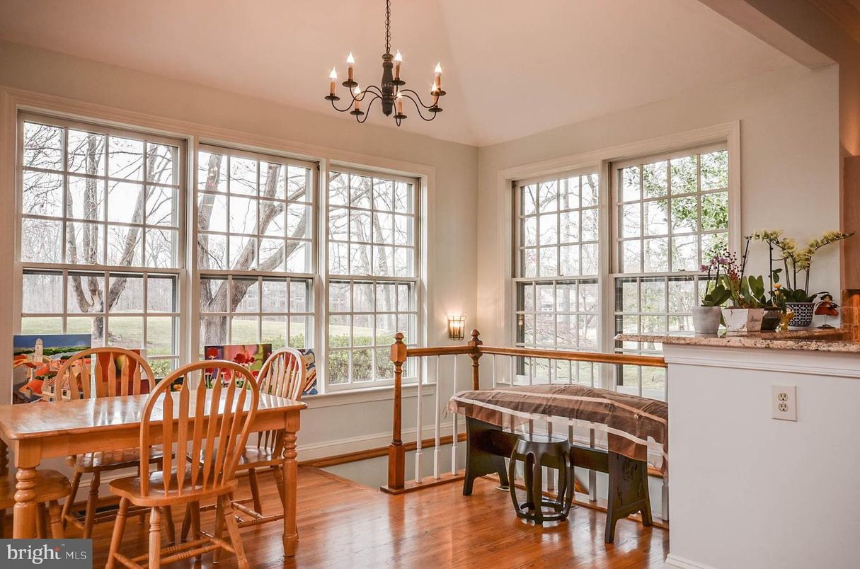 Chandelier, Dining room, Interior, Wood Texture Flooring