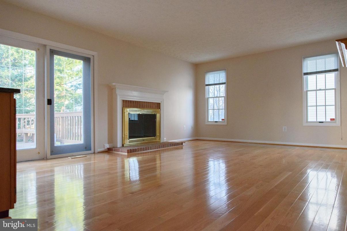 Empty room, Fireplace, Interior, Wood Texture Flooring