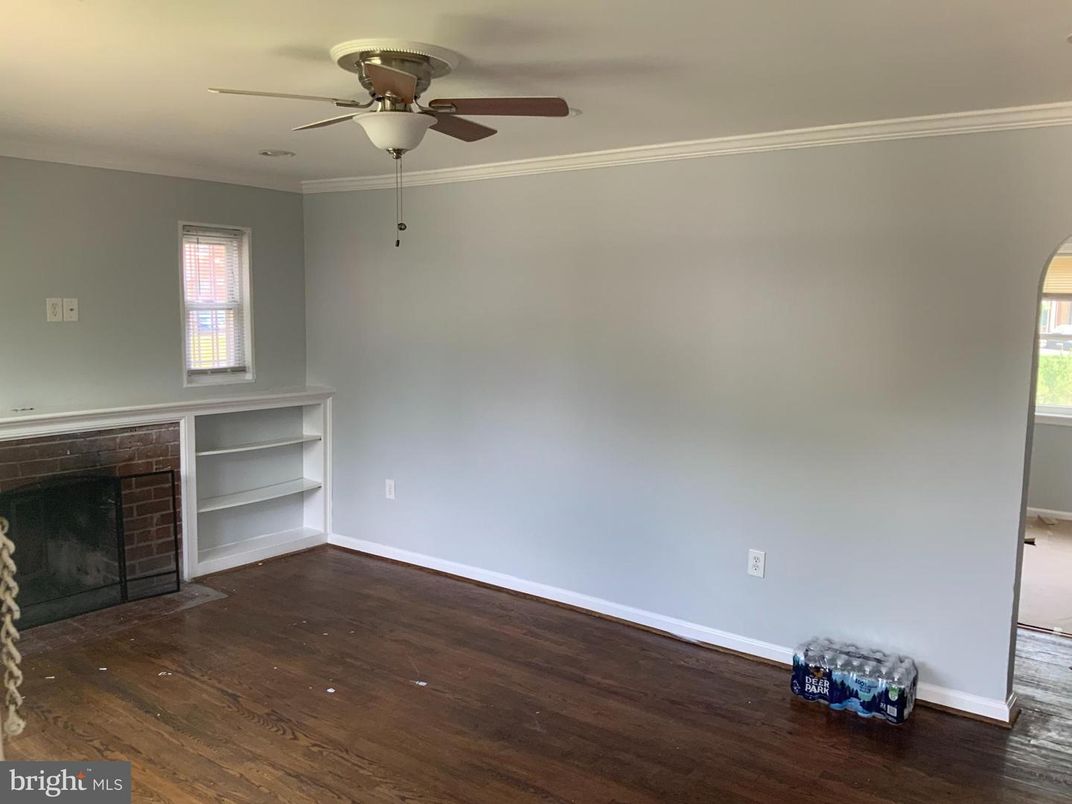 Empty room, Fireplace, Interior, Wood Texture Flooring