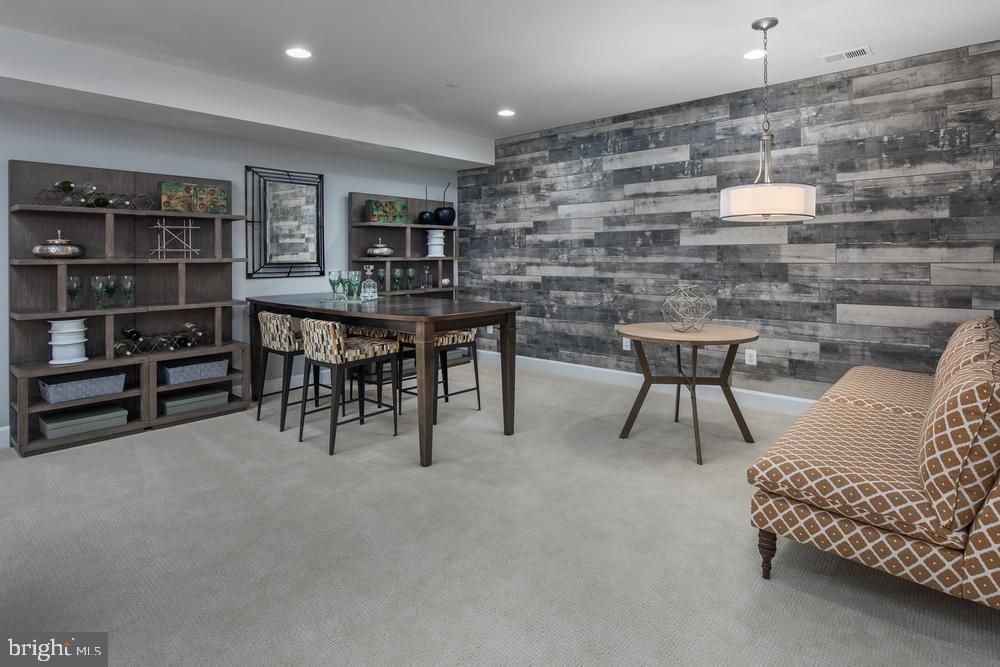 Interior, Pendant Lights, Recessed Lighting, Wooden Walls