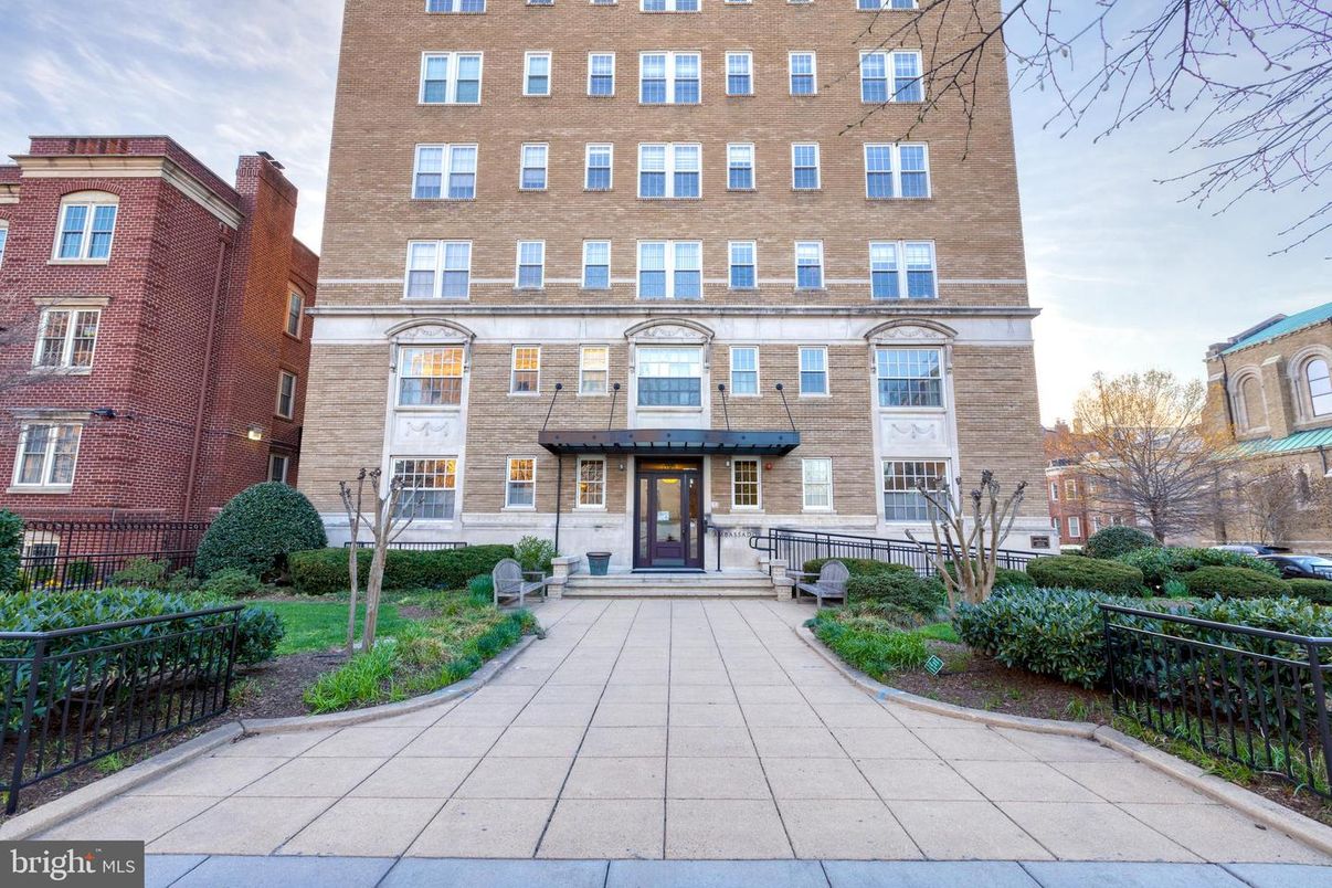 Exterior, Facade, Brick Facade, Condo Building
