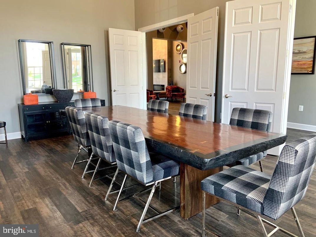 Dining room, Interior, Wood Texture Flooring