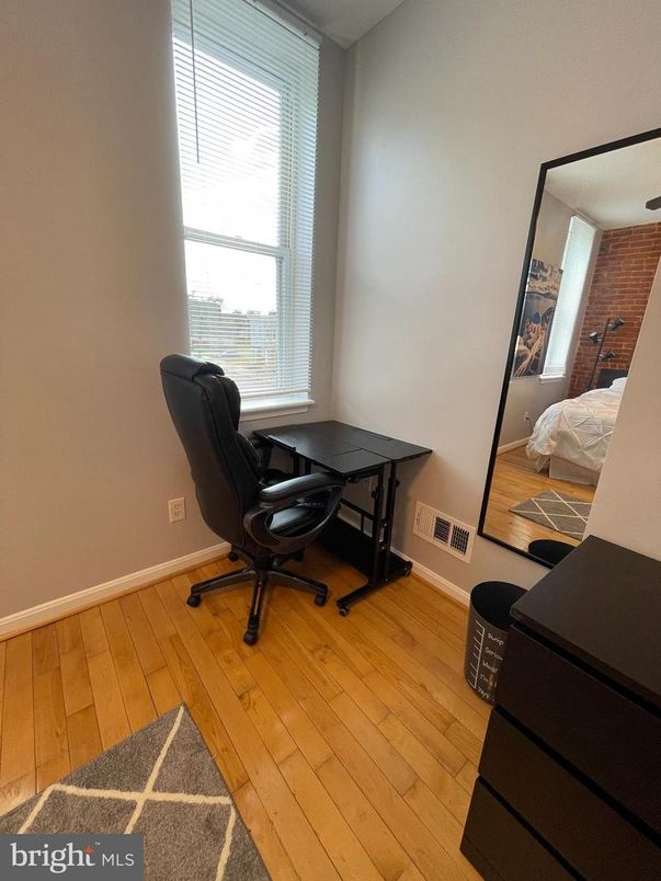 Home Office, Interior, Stone Walls, Wood Texture Flooring