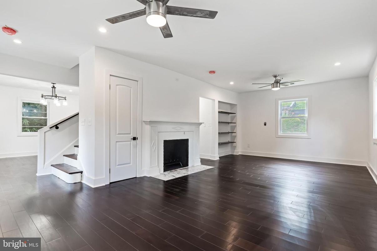 Empty room, Fireplace, Interior, Recessed Lighting, Wood Texture Flooring