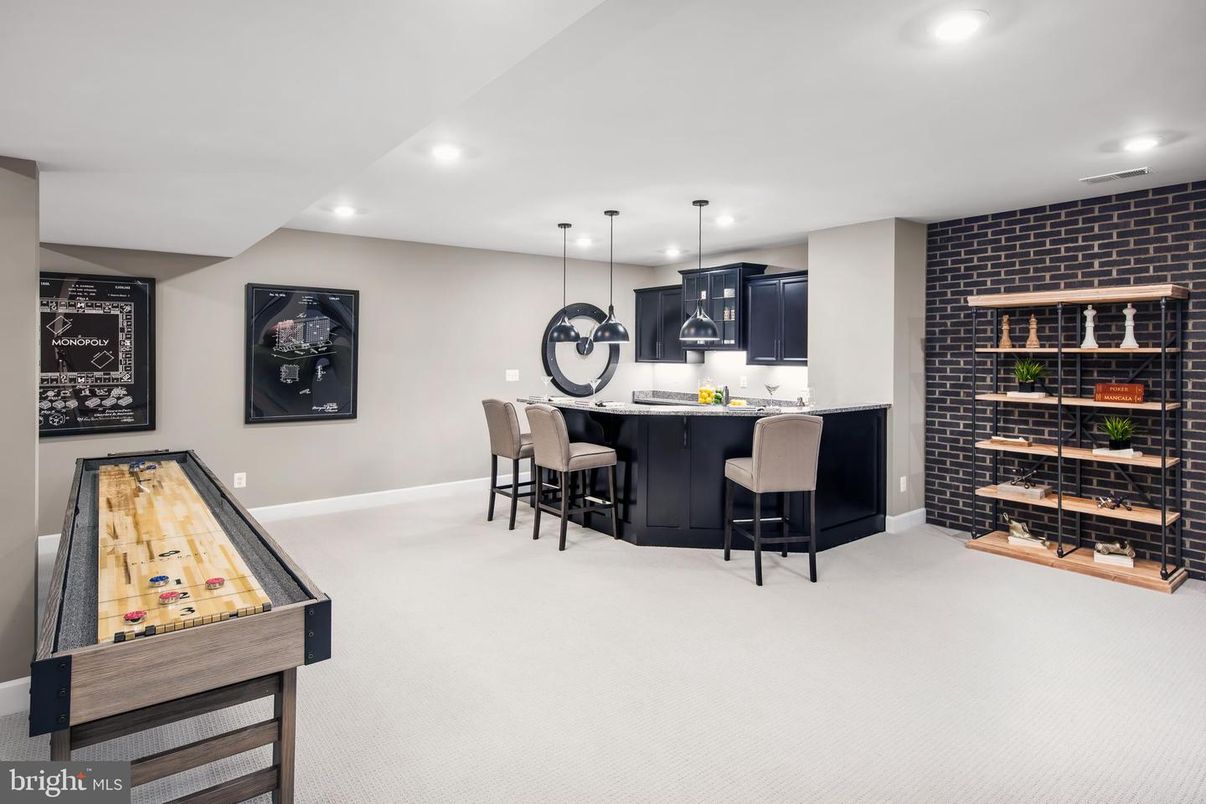 Interior, Kitchen, Pendant Lights, Recessed Lighting, Stone Walls
