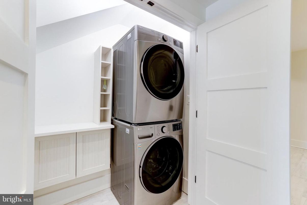Interior, Utility Closets, Washer