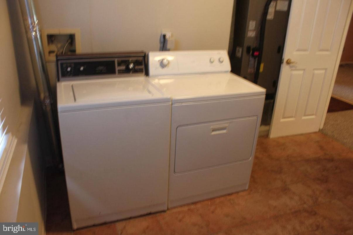 Interior, Utility Closets, Washer
