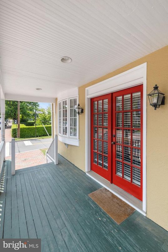 Exterior, Recessed Lighting, Wood Texture Flooring