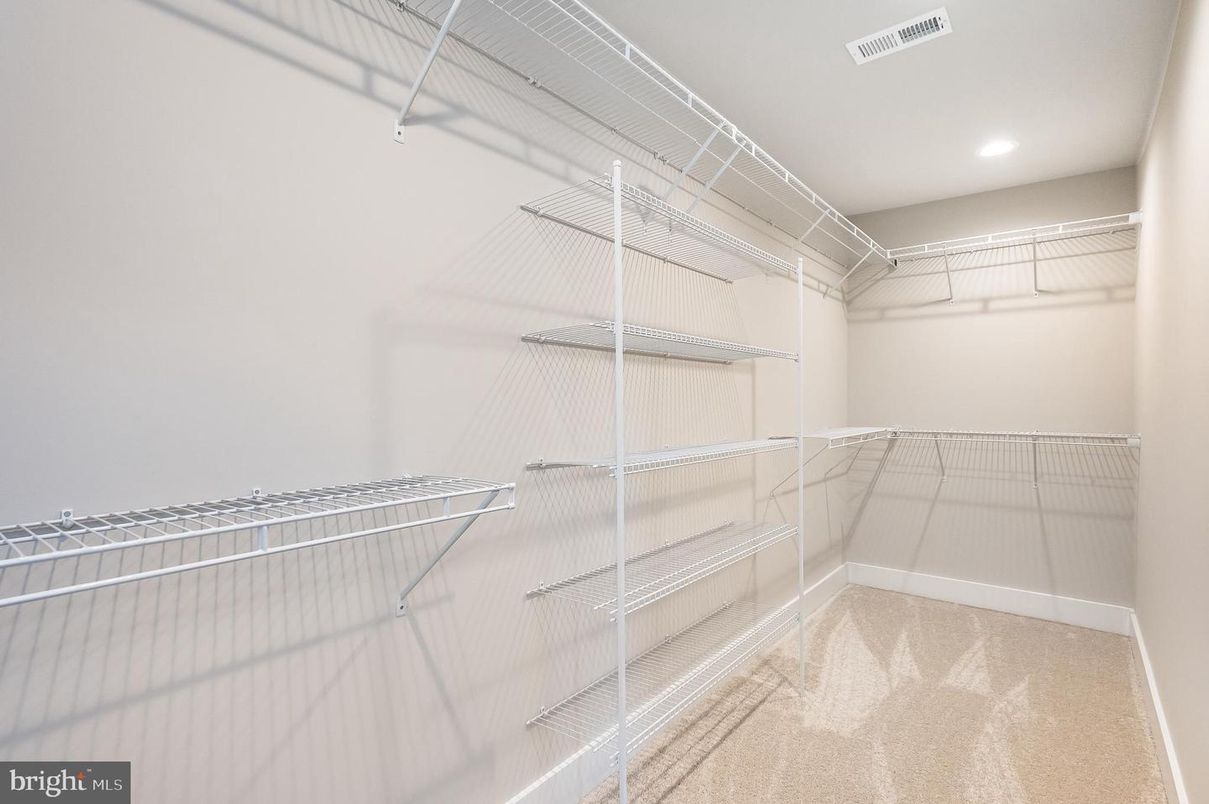 Interior, Recessed Lighting, Walk-in Closets