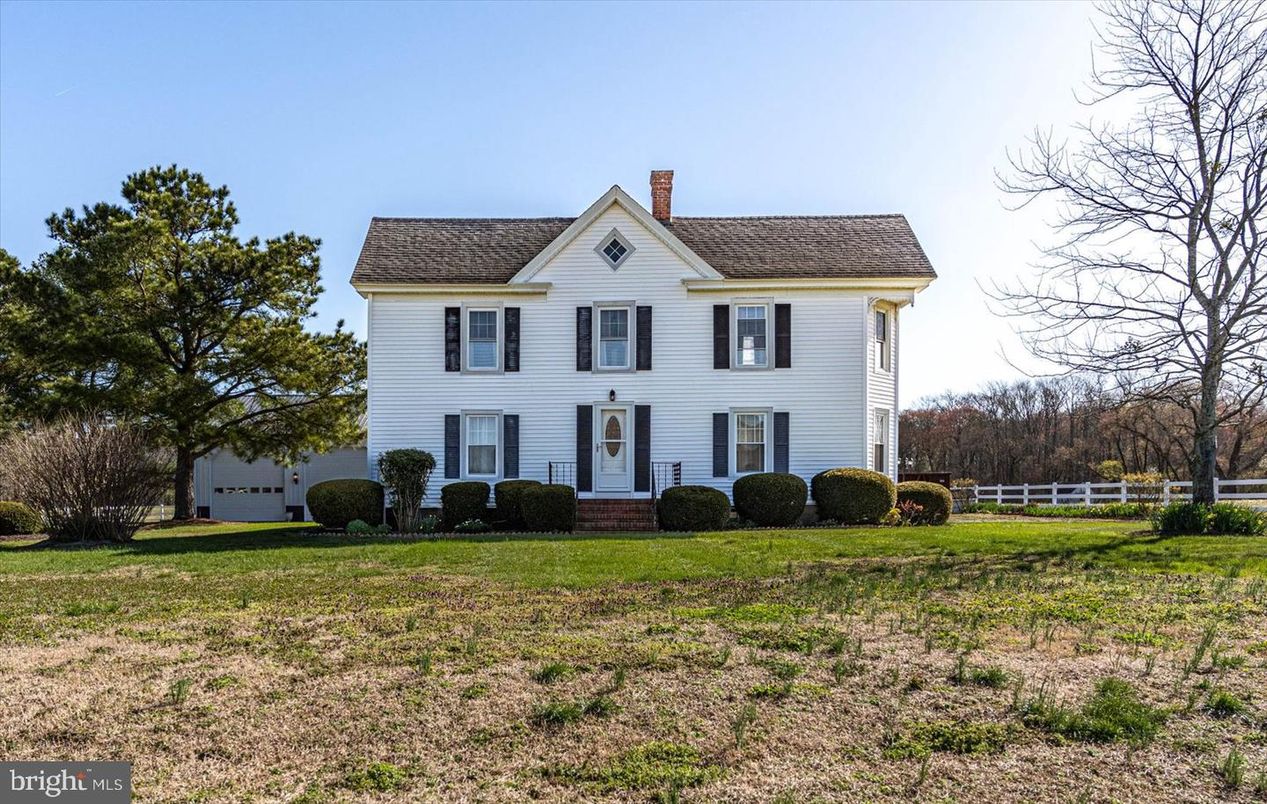 Backyard, Exterior, Facade, Georgian