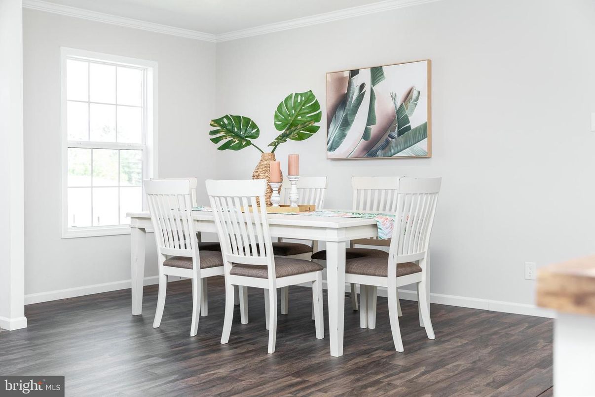 Dining room, Interior, Wood Texture Flooring