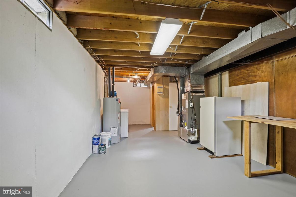 Interior, Wooden Beams