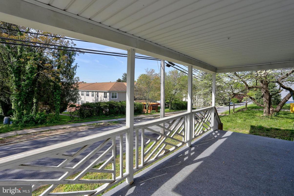 Exterior, Interior, Sun Room
