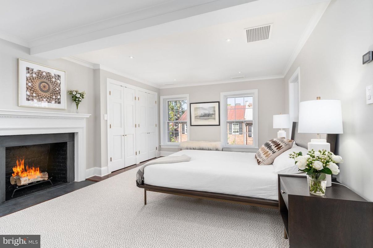 Bedroom, Fireplace, Interior, Recessed Lighting