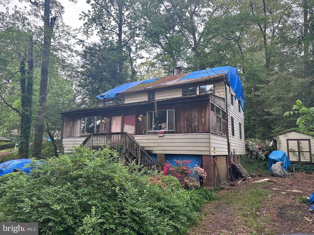Exterior, Solar Panels