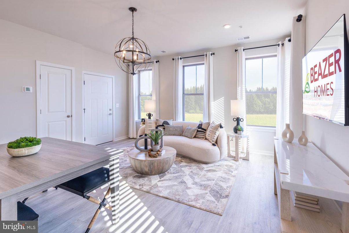 Chandelier, Interior, Living room, Pendant Lights, Recessed Lighting, Wood Texture Flooring