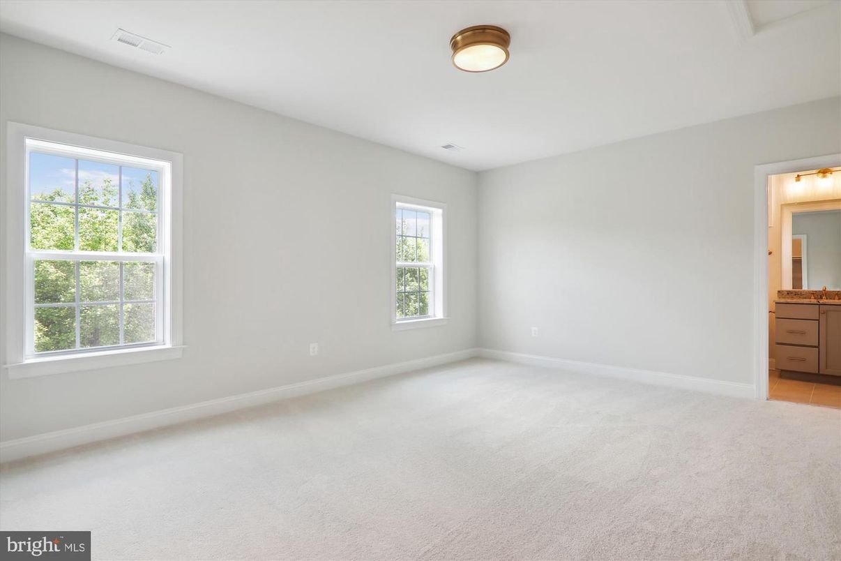 Bathroom, Empty room, Interior