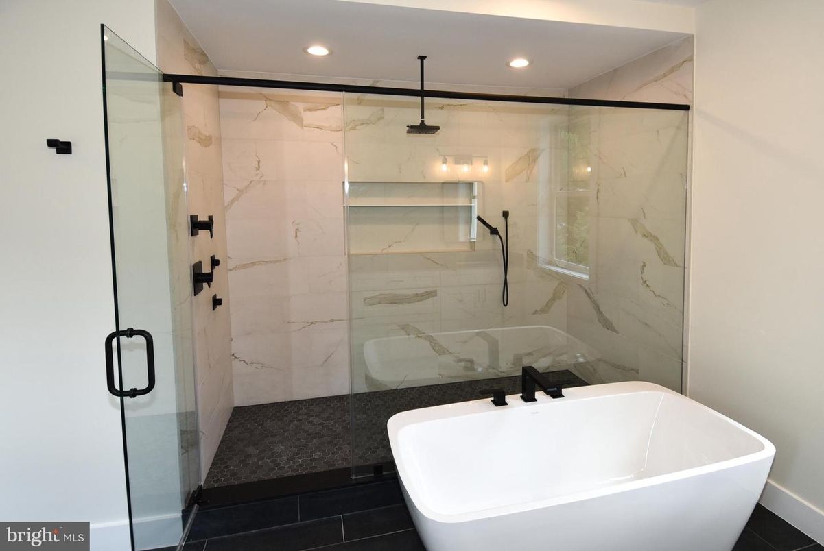Bathroom, Free Standing Baths, Glass Shower, Interior, Marble Walls, Recessed Lighting