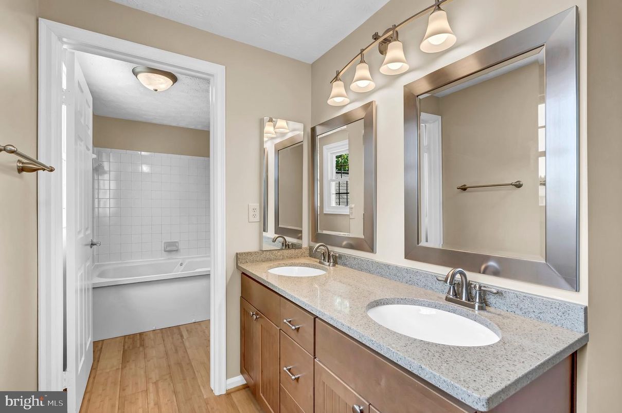 Bathroom, Dual Sink Vanities, Interior, Wood Texture Flooring