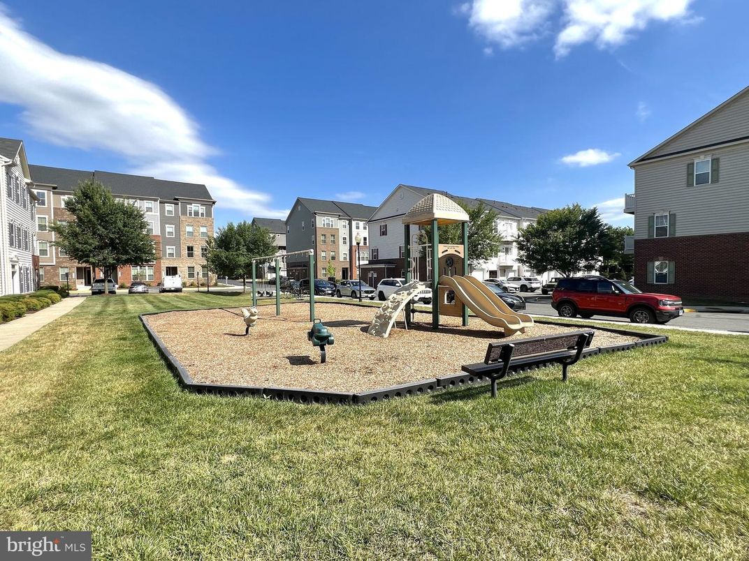 Backyard, Exterior, Playground