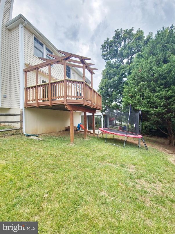 Backyard, Exterior, Playground