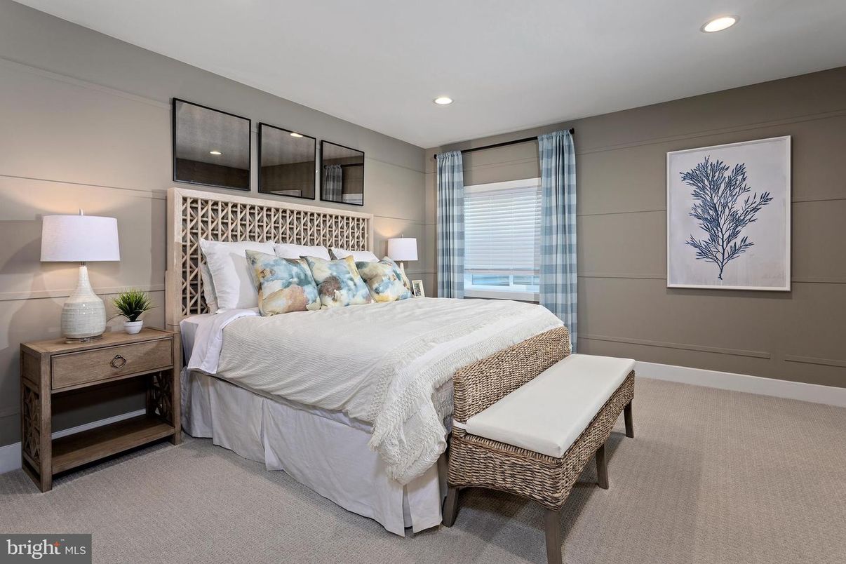 Bedroom, Interior, Recessed Lighting