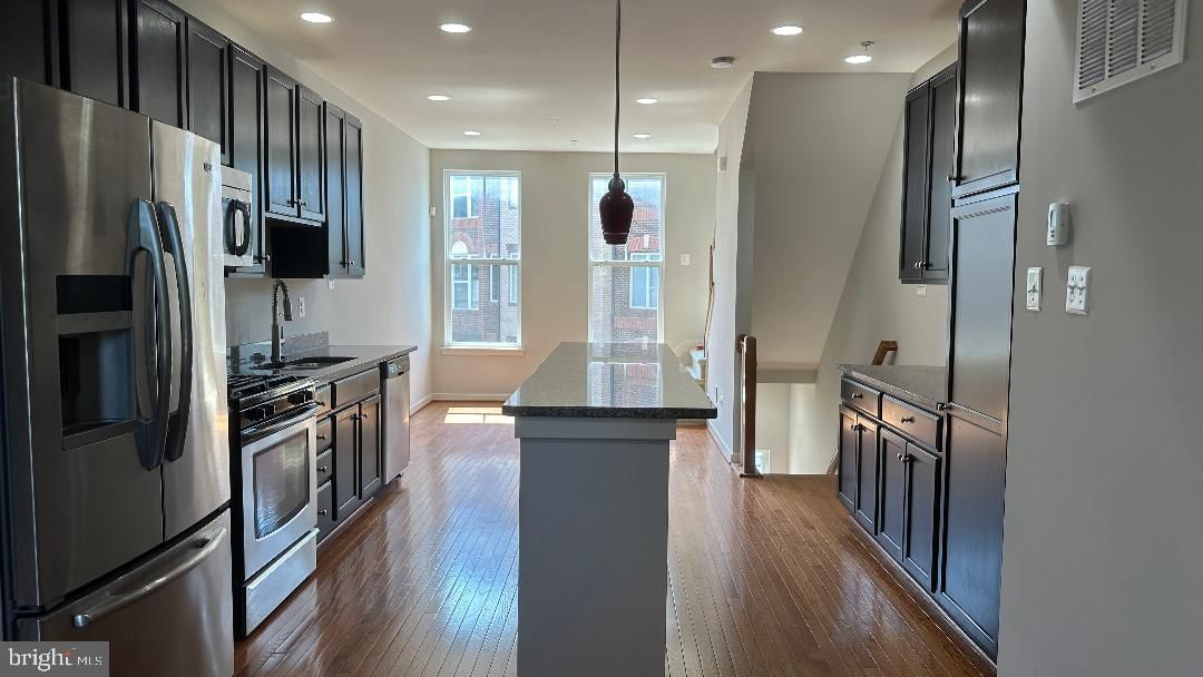 Interior, Kitchen, Pendant Lights, Recessed Lighting, Wood Texture Flooring