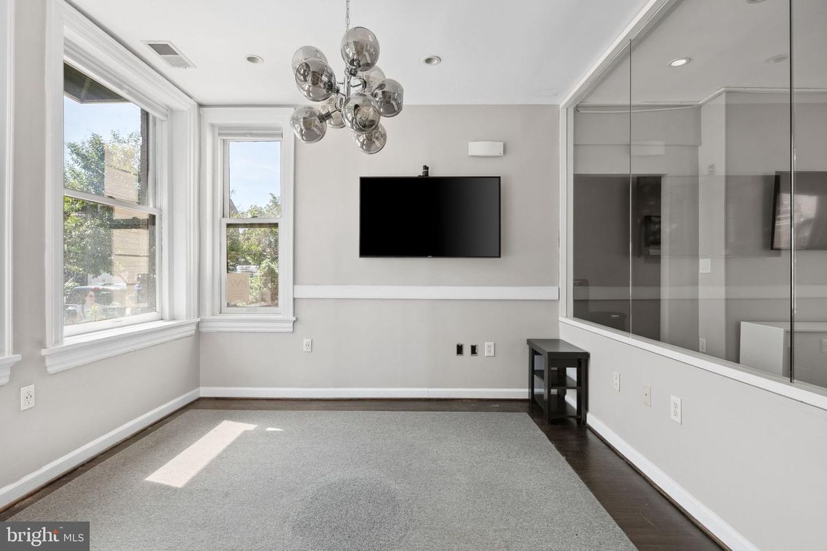 Empty room, Interior, Pendant Lights, Recessed Lighting, Wood Texture Flooring