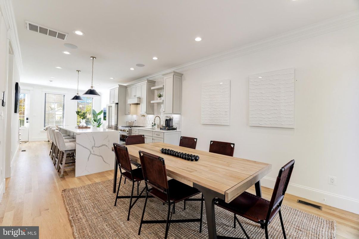 Dining room, Interior, Kitchen, Pendant Lights, Recessed Lighting, Wood Texture Flooring