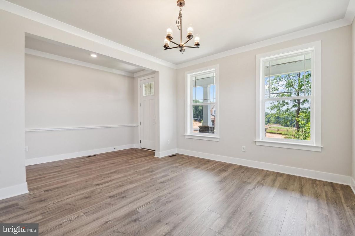 Empty room, Interior, Pendant Lights, Recessed Lighting, Wood Texture Flooring